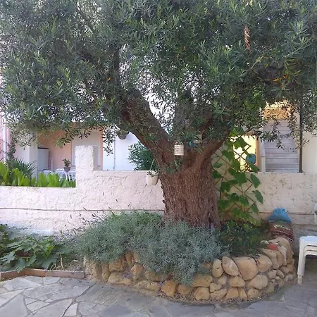 Filomeni Guest house Pefkochori