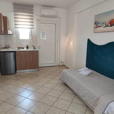 Filomeni Konukevi 4*